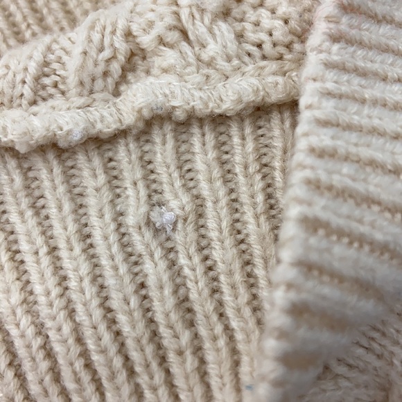 Colour Block Knit Crewneck Sweater - Picture 8 of 13